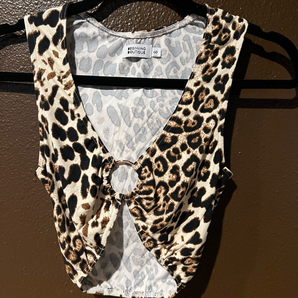 Beginning Boutique crop top